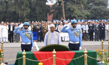 এ কে খন্দকারের জানাজায় প্রধান উপদেষ্টার অংশগ্রহণ