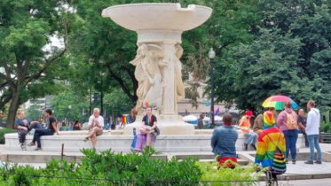 সিরিয়াসহ আরও সাত দেশের ওপর ট্রাম্পের পূর্ণ ভ্রমণ নিষেধাজ্ঞা জারি