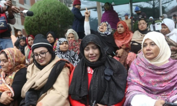 খালেদা জিয়ার মৃত্যু: কাঁদছে বাংলাদেশ