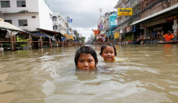 থাইল্যান্ডে বন্যায় মৃতের সংখ্যা বেড়ে ২৬৭