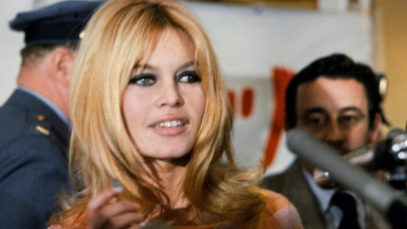 ফরাসি অভিনেত্রী ও প্রাণী কর্মী ব্রিজিত বারদো ৯১ বছর বয়সে মারা গেছেন