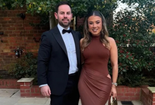 অ্যালান শিয়েরারের মেয়ে ক্লোয়ি-র বাগদান সম্পন্ন!