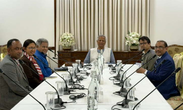 শতবর্ষী স্টিমার চালুর সিদ্ধান্তে উচ্ছ্বসিত প্রধান উপদেষ্টা