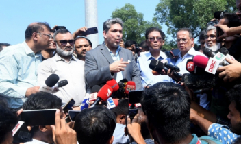 অগ্নিকাণ্ডটি দুর্ঘটনা নাকি নাশকতা তার দ্রুত ও নিরপেক্ষ তদন্ত দাবি