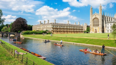 পশ্চিম থেকে কি এশীয় শিক্ষার্থীরা মুখ ফিরিয়ে নিচ্ছে