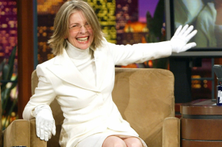 প্রখ্যাত অভিনেত্রী ডায়ান কিটন ৭৯ বছর বয়সে মারা গেছেন