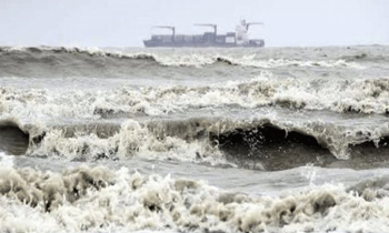 ঘূর্ণিঝড় ’মোন্থা’: দেশের ৪ সমুদ্রবন্দরে সতর্কতা জারি