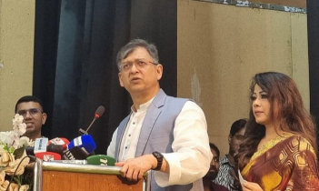 এত আত্মবিশ্বাসী যে সরকারি দল হবেন, নির্বাচনে আসেন না কেন!