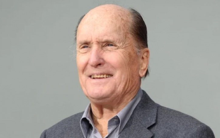 দ্য গডফাদার-এর রবার্ট ডুভাল আর নেই