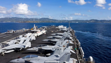 ইরানে মার্কিন হামলার সম্ভাবনায় তেলের মূল্য বৃদ্ধি