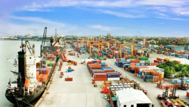 চট্টগ্রাম বন্দরের ১৫ কর্মচারীর দেশত্যাগে নিষেধাজ্ঞা ও সম্পদ তদন্ত