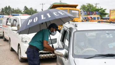 গাড়ি রিকুইজিশন ’আতঙ্ক,’ সরকারি গাড়ি রেখে ব্যক্তিগত গাড়ি কেন?