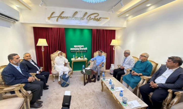 জামায়াত আমির ও নাহিদ ইসলামের সঙ্গে সৌজন্য সাক্ষাৎ তারেক রহমানের