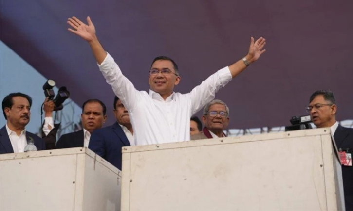 দেশের নতুন কাণ্ডারী তারেক রহমান