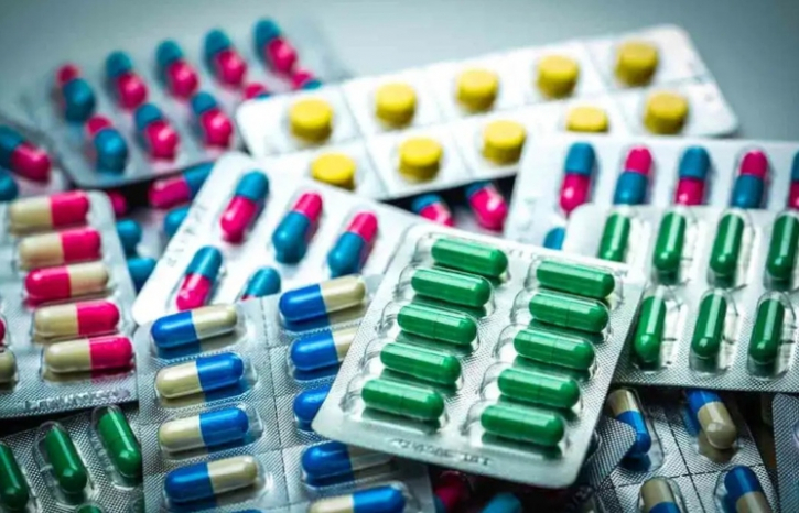 ‘অ্যান্টিবায়োটিক যথেচ্ছ ব্যবহার ক্যান্সারের চেয়েও ভয়ঙ্কর’