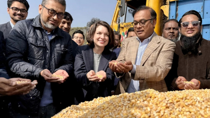চট্টগ্রাম বন্দরে এলো যুক্তরাষ্ট্রের ৫৭ হাজার ৮৫৫ টন ভুট্টা