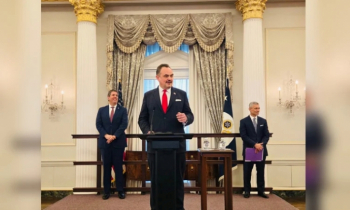 বাংলাদেশের জন্য নতুন মার্কিন রাষ্ট্রদূতের শপথ গ্রহণ ওয়াশিংটনে 