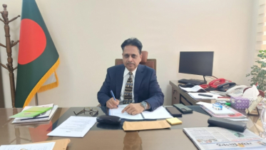 ‘সড়কে ঠিকাদারি কাজে দীর্ঘদিনের সিন্ডিকেট ভেঙে দেওয়া হয়েছে’