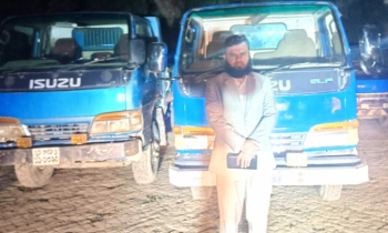 ফটিকছড়িতে ফসলি জমির টপসয়েল কাটায় ডাম্প ট্রাক ও স্কেভেটর জব্দ