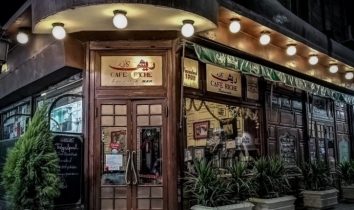 কায়রোর রেস্তোরাঁ, ক্যাফে, শপিং মল ও পিরামিডে লাইট শো সীমিত