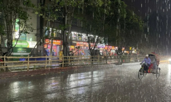 রাজধানীতে মুষলধারে বৃষ্টি