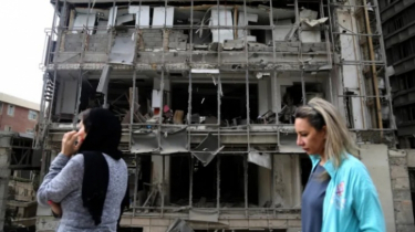 পত্রিকা: ’কোন চাওয়া পুরণ হলে যুদ্ধ থামাবেন ট্রাম্প’