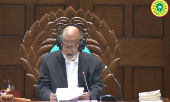 ত্রয়োদশ জাতীয় সংসদের প্রথম অধিবেশনে সভাপতিত্ব করেন ড. খন্দকার মোশাররফ হোসেন