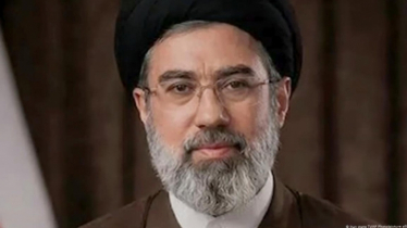 হত্যার প্রতিশোধ নেবে ইরান, বন্ধ থাকবে হরমুজ প্রণালি