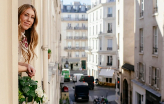 ক্যালিফোর্নিয়ার দেড়লাখ একরের খামার থেকে ৪০০ বর্গফুটের বাসায়