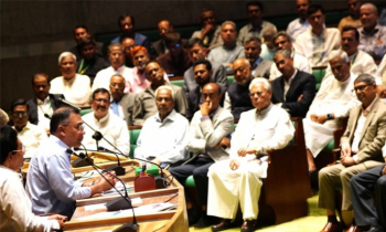 প্রধানমন্ত্রীর সভাপতিত্বে সংসদের কার্যক্রমে গতি আনতে বৈঠক অনুষ্ঠিত