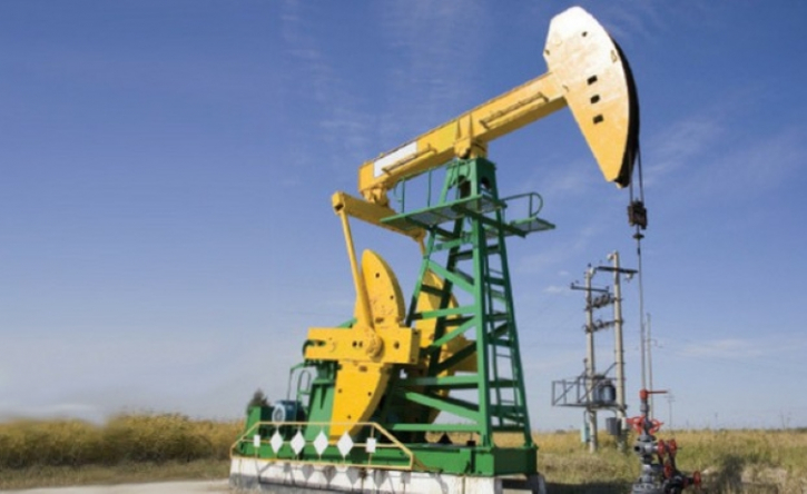 তেলের দাম ১০০ ডলারে থাকলে বিশ্বজুড়ে ৫০০ বিলিয়ন ডলারের ক্ষতি